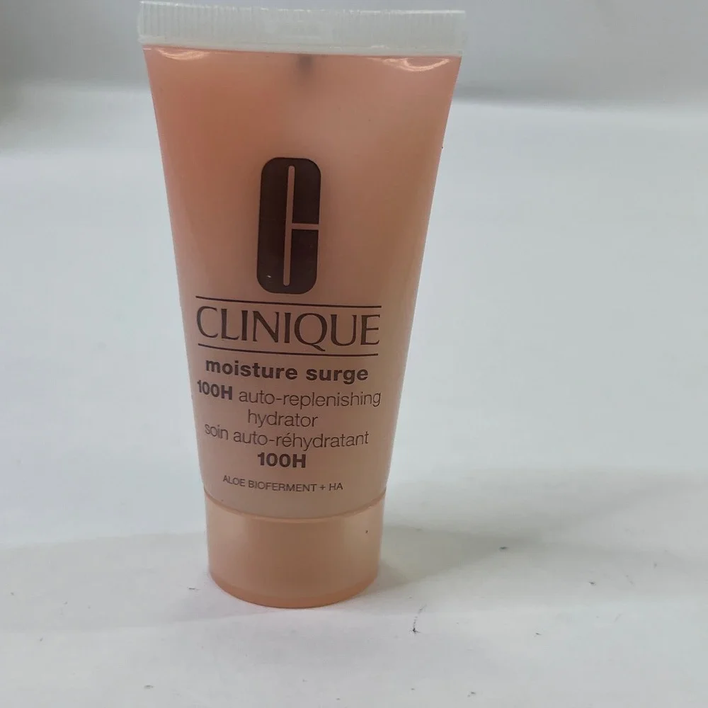 Clinique moisture surge